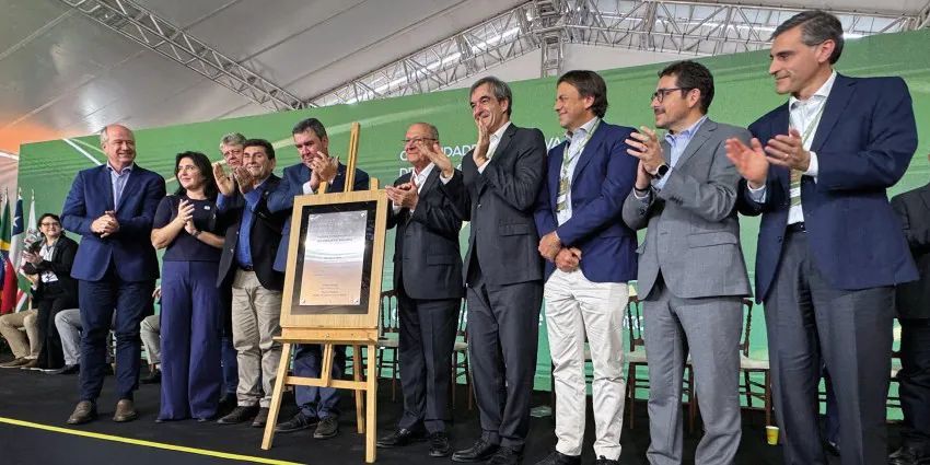 World's largest single-phase pulp mill, world record in Inocência, Brazil World's largest single-phase pulp mill, world record in Inocência, Brazil