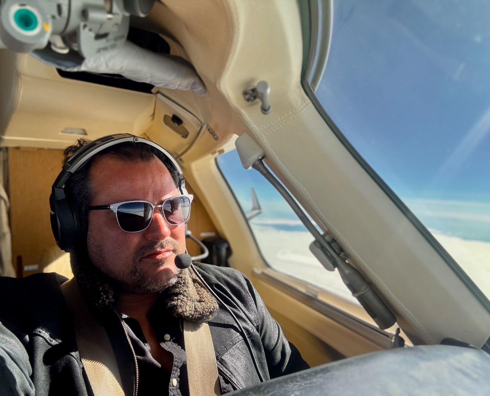 Youngest Airline transport Pilot in command Falcon 7X, record set by Captain Esteban Lopez Rosas