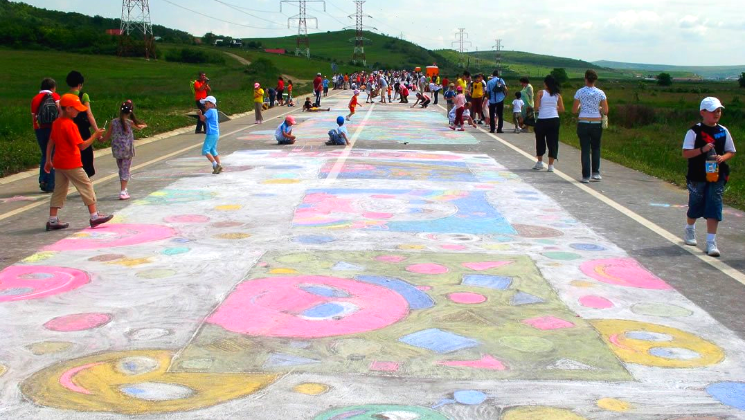 Largest chalk pavement art-world record set by JOOnior Smile