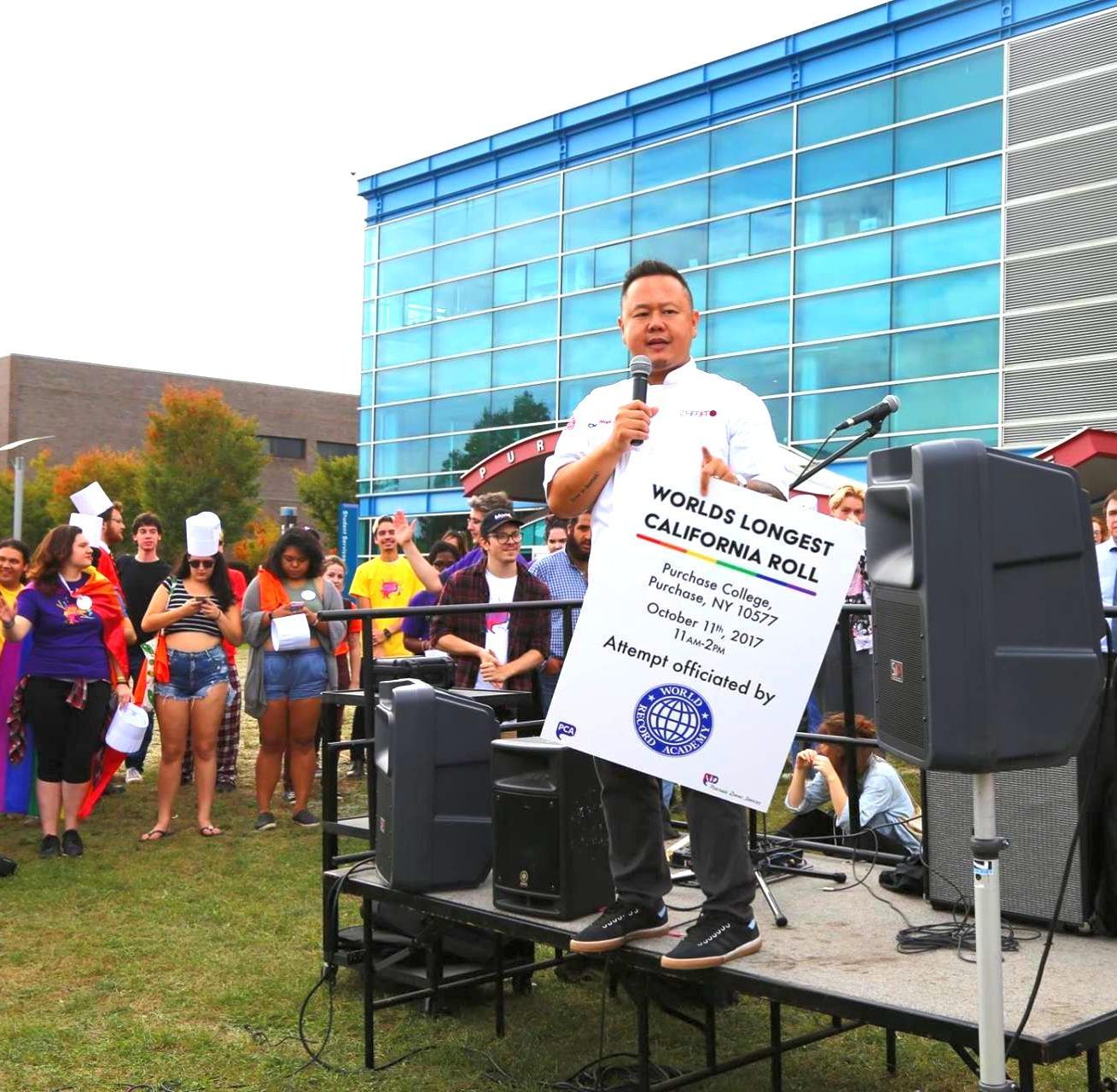 Longest California roll: world record set by the Purchase College (VIDEO)