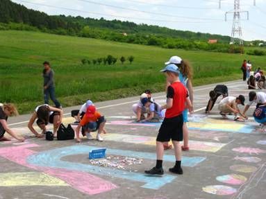  Largest chalk pavement art: world record set by JOOnior Smile 
