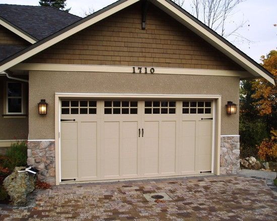 Choosing the Right Garage Door for Your Denver Home