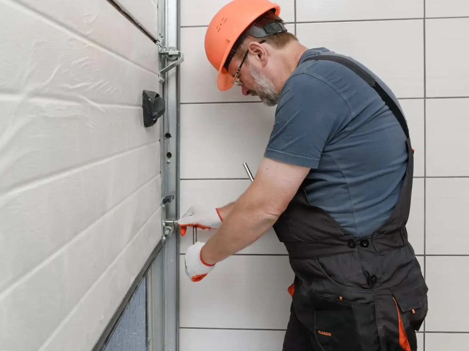 Garage Door Repair Cost Denver: What Affects the Price?