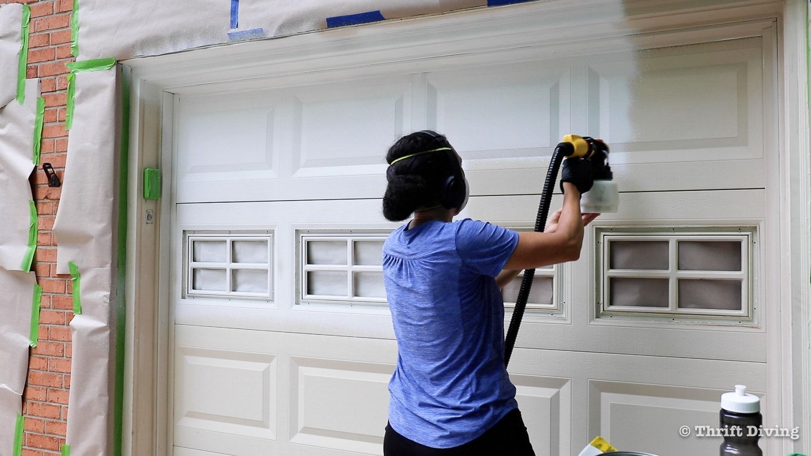 How Long Should Garage Door Paint Last? Best Paints to Use