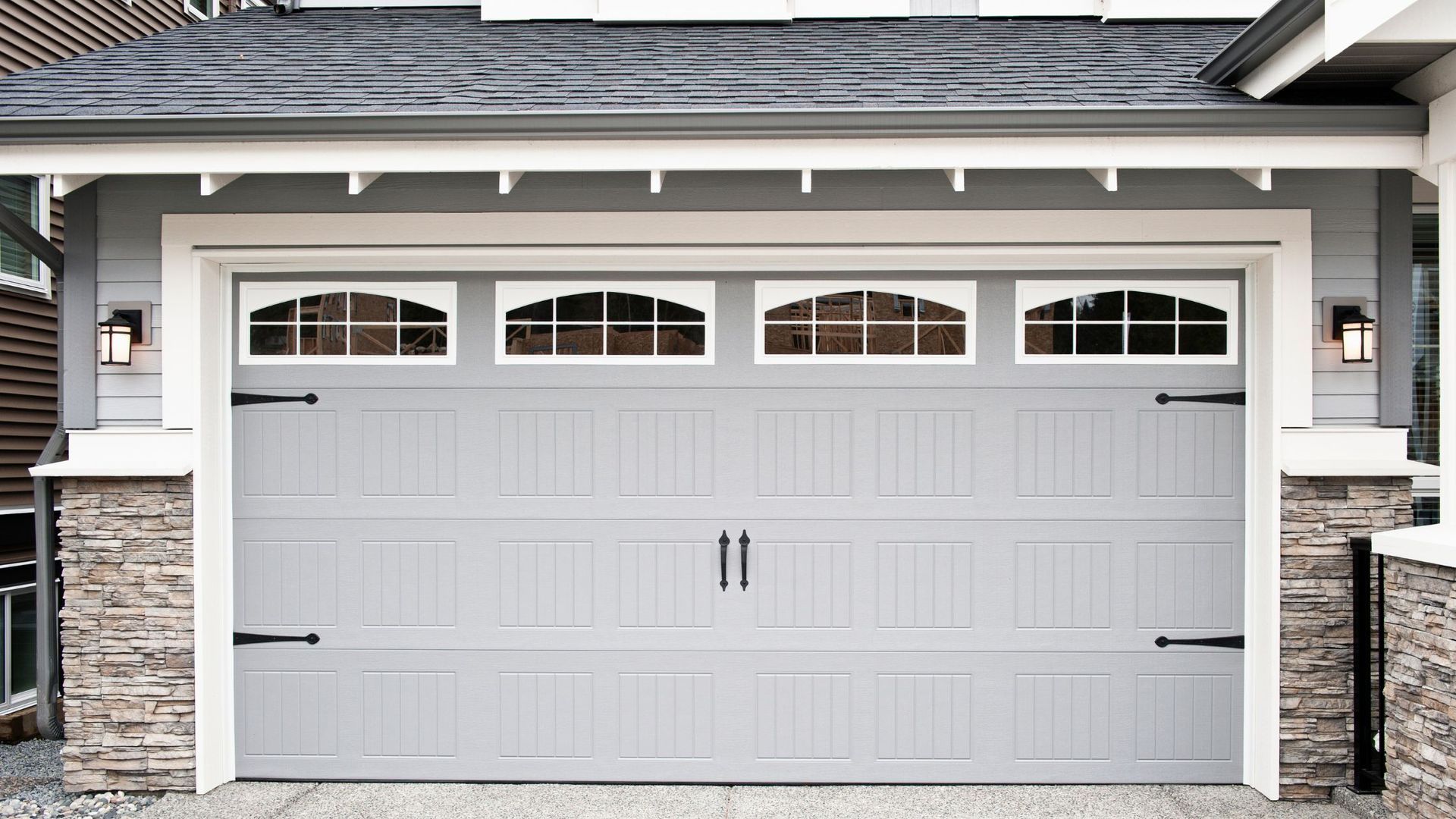 Understanding Homeowners Insurance and Garage Door Coverage