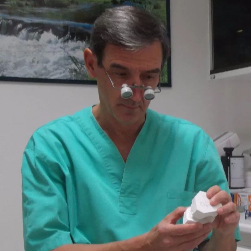 medico laureato in odontoiatria