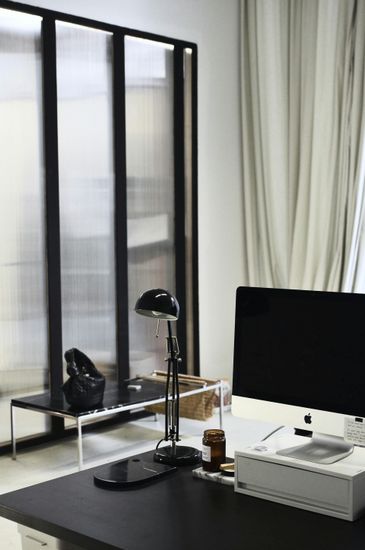 bureau ordinateur lampe