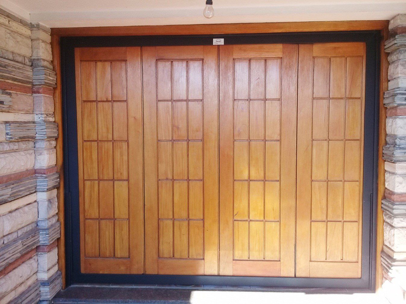 Kaleb portones automáticos