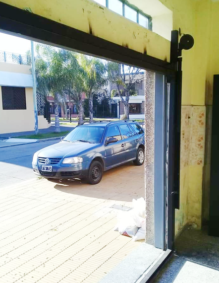 Kaleb portones automáticos