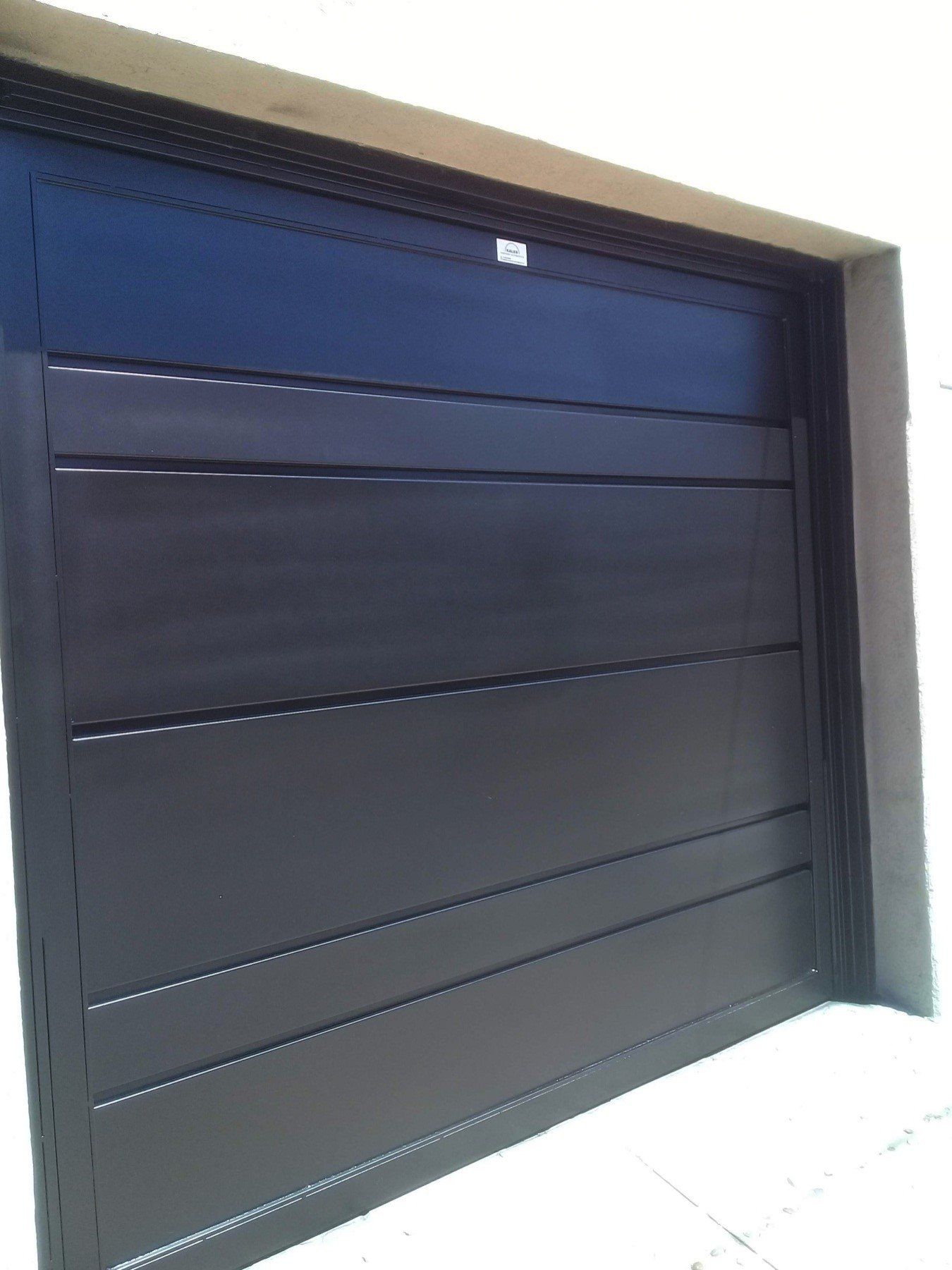 Kaleb portones automáticos