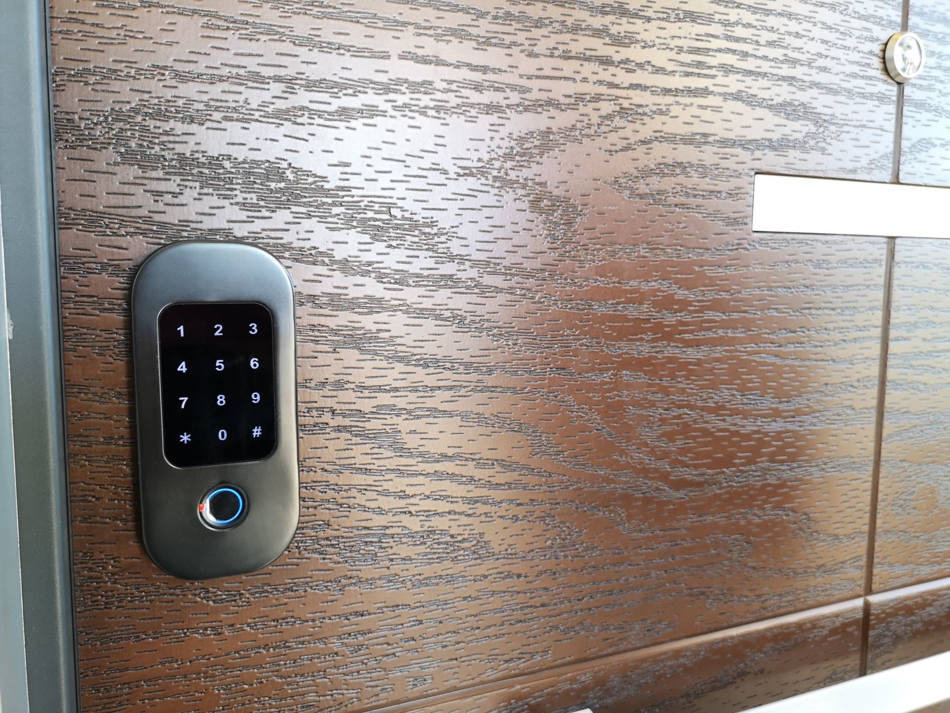 porta blindata con codice