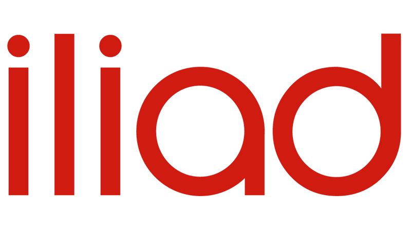 Il logo dell'Iliade è rosso e bianco su sfondo bianco.