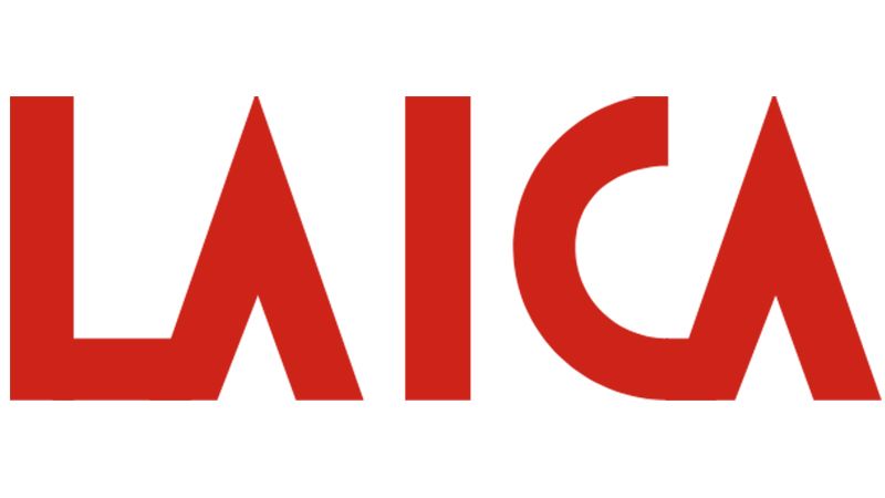 Un logo laica rosso su sfondo bianco