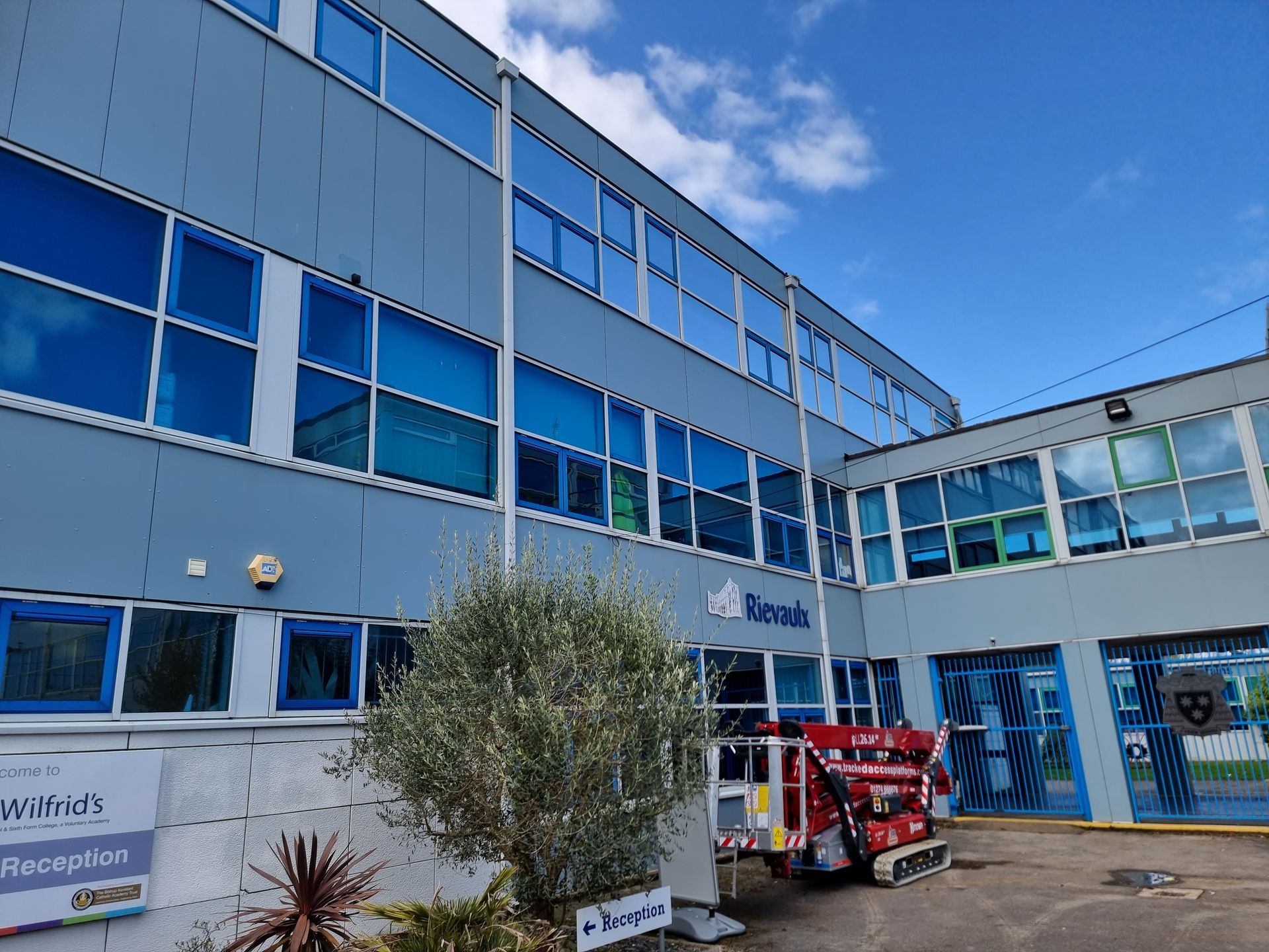 School window tints to reduce heat 