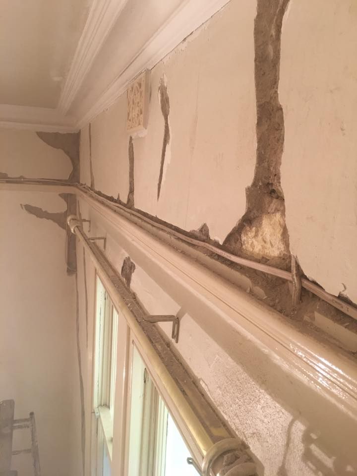 Cracked Walls - Adelaide, SA - Master Plasterers