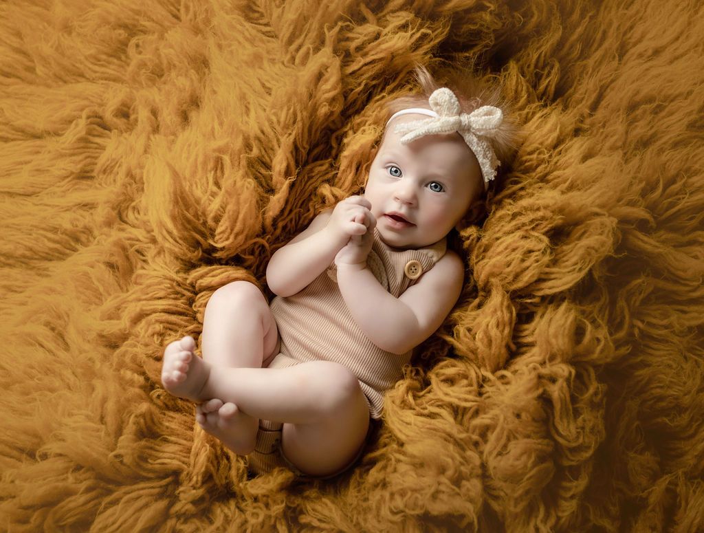 Milestone photos, Baby photographer near me, Oregon Baby Photographer with props