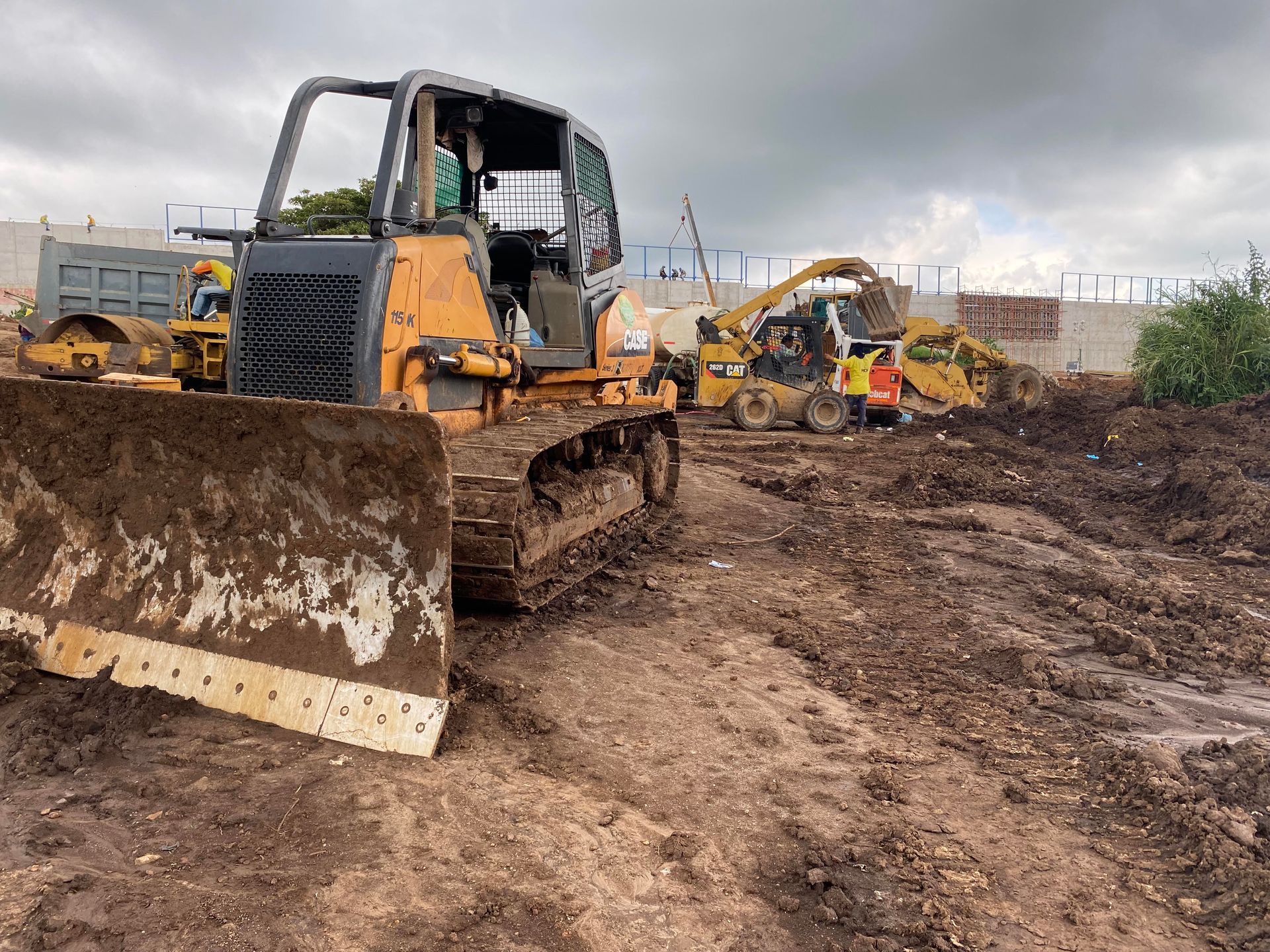 Tequisal, VENTA Y RENTA DE EQUIPOS DE CONSTRUCCION