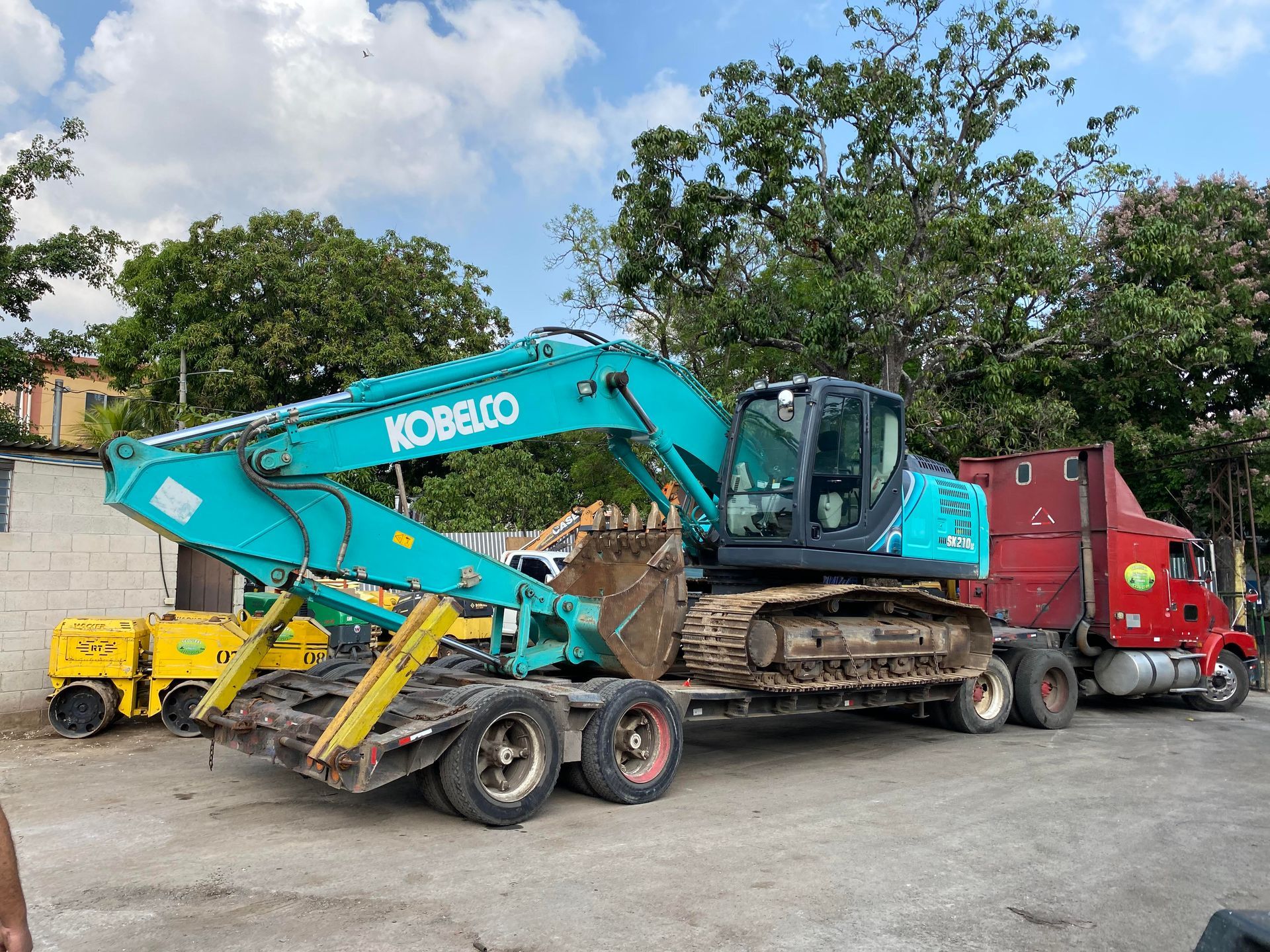 Tequisal, VENTA Y RENTA DE EQUIPOS DE CONSTRUCCION