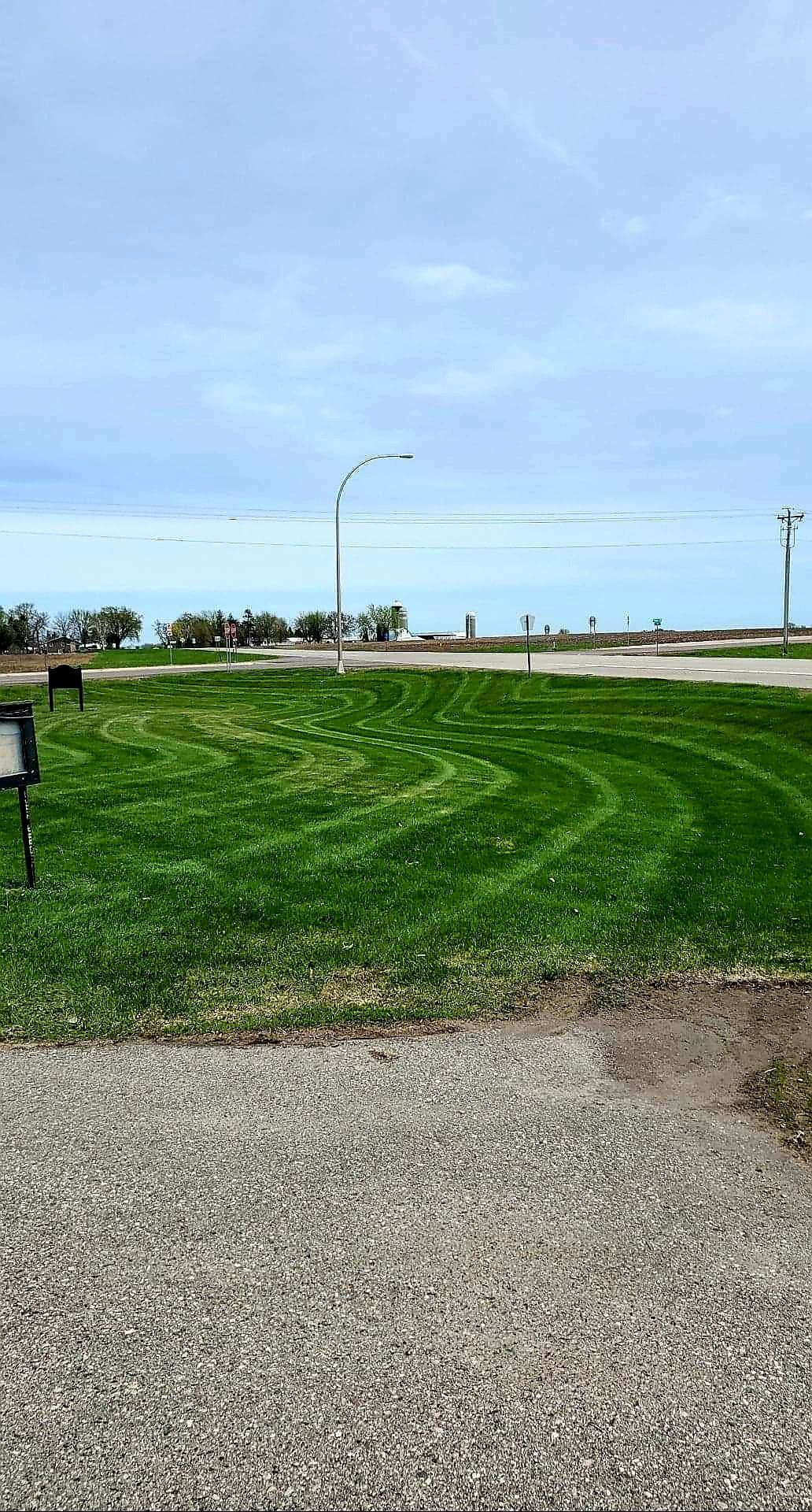 Wide Field With Green Lawn — Hutchinson, MN — Green Earth Lawn Care