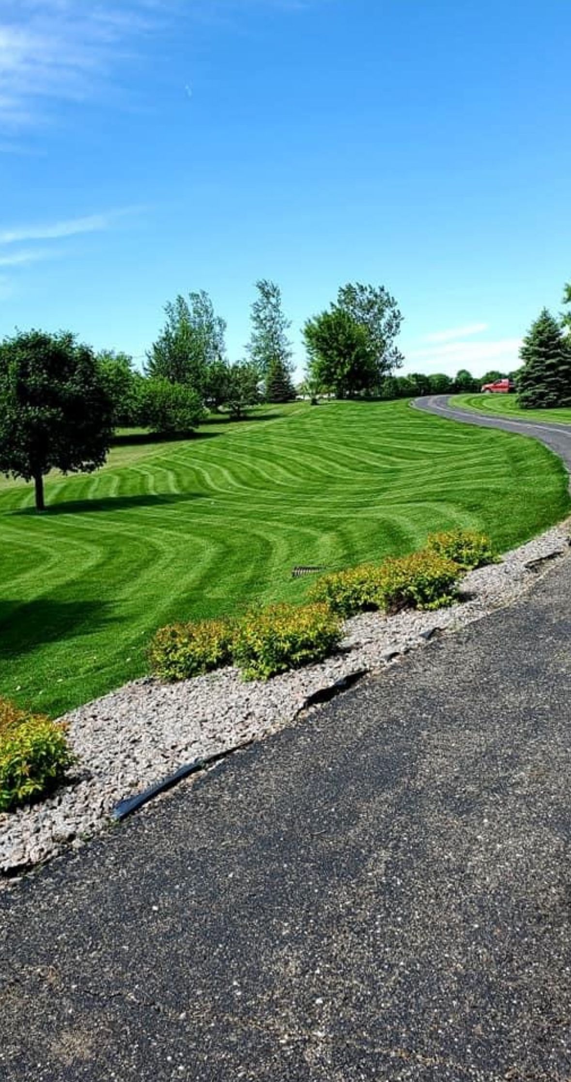 Beautiful Green Lawn — Hutchinson, MN — Green Earth Lawn Care