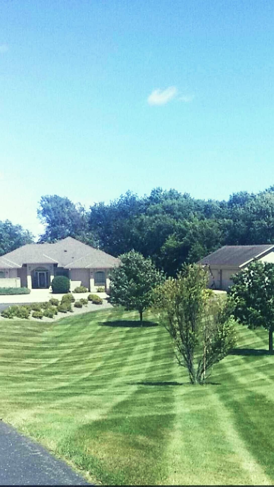 Lawn Portfolio | Hutchinson, MN | Green Earth Lawn Care