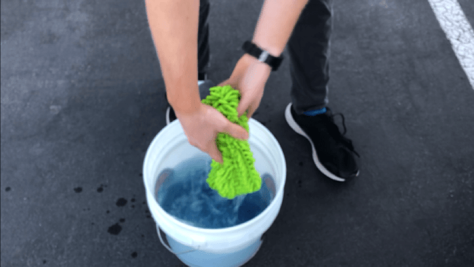 How To Hand Wash Your Car Even If You Don't Have Access To A Hose - The  Autopian