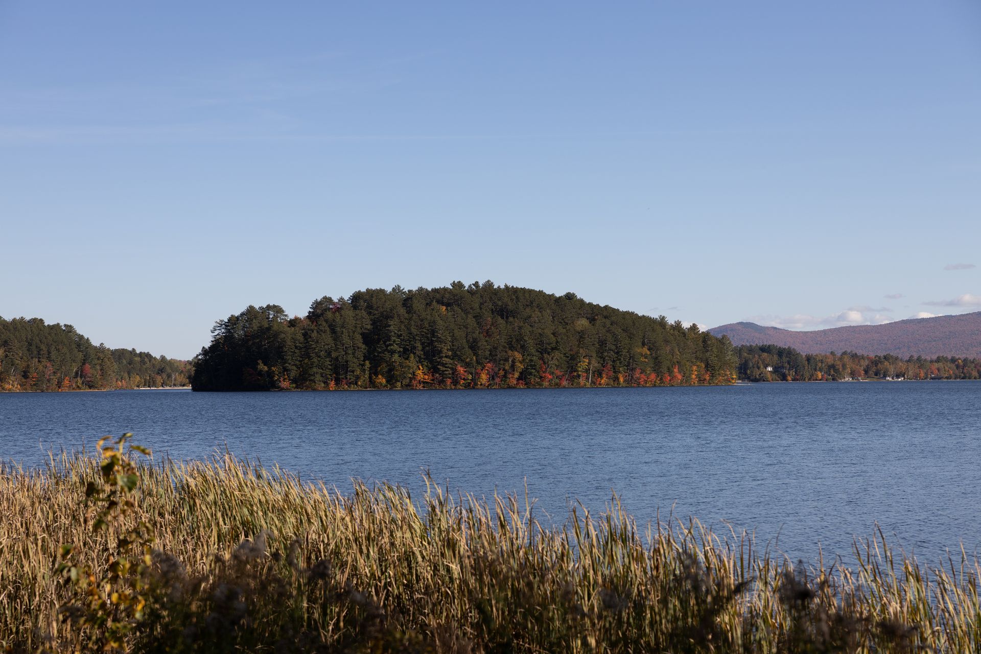 There is a small island in the middle of the lake.
