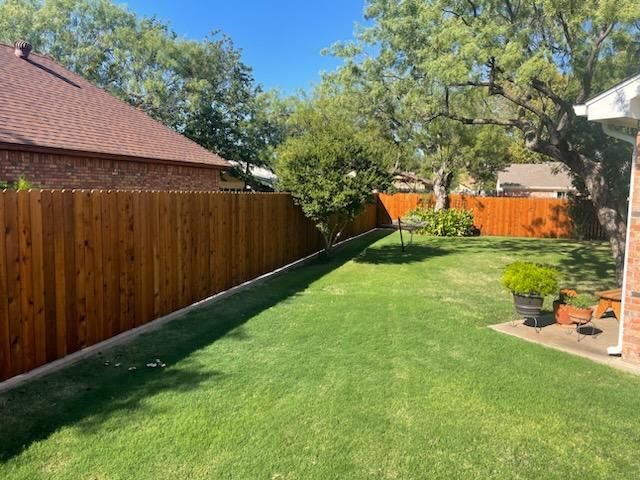 D & M Fencing 19