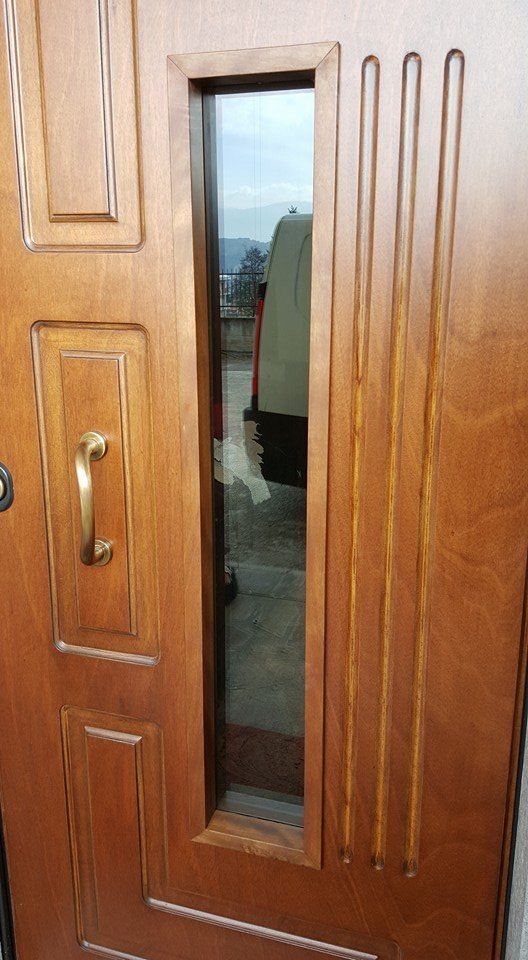 Porta Blindata distribuita da AM Service Porte e Infissi