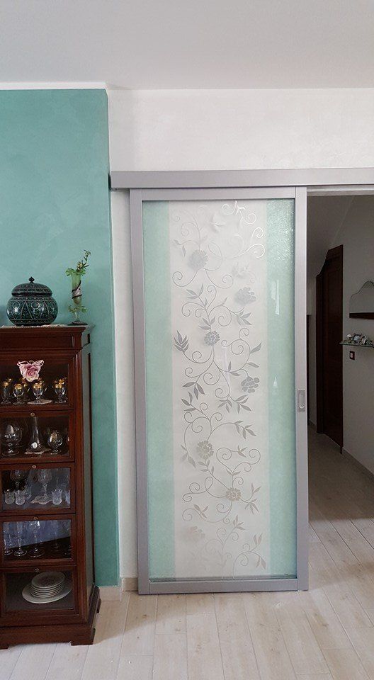 porta per interni decorata