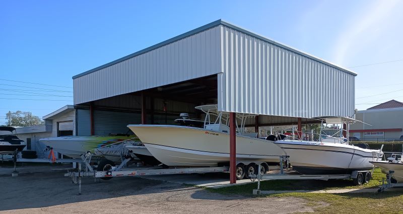 Gregor's Marine indoor/outdoor service and repair facility