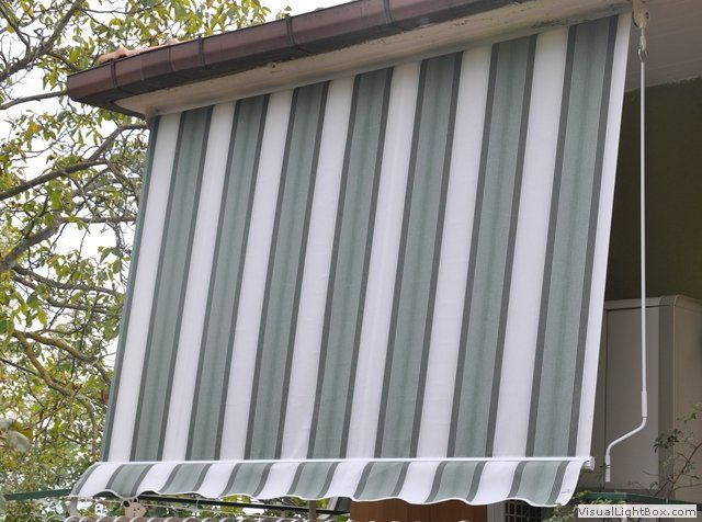 tenda per balcone bicolore