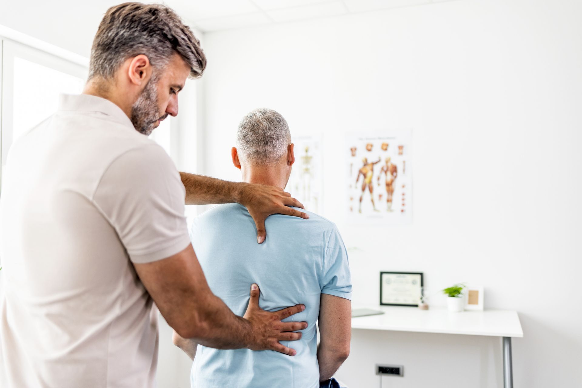 Chiropractic helping patient providing chiropractic care in Guilford County, NC at Stroud Chiropractic Clinic.