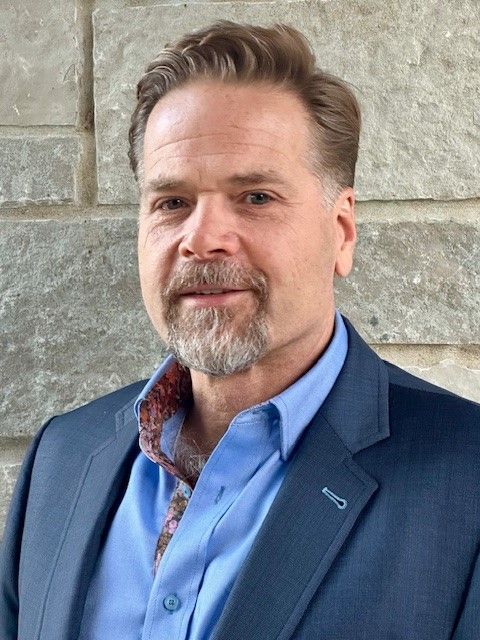 Michael Silk Headshot