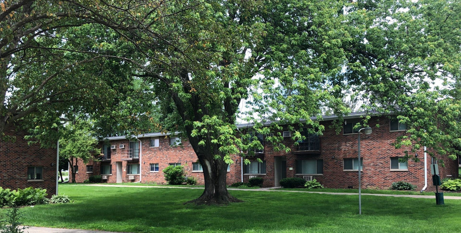 Crosstown of Sun Prairie 651 Schiller St, Sun Prairie, WI 53590