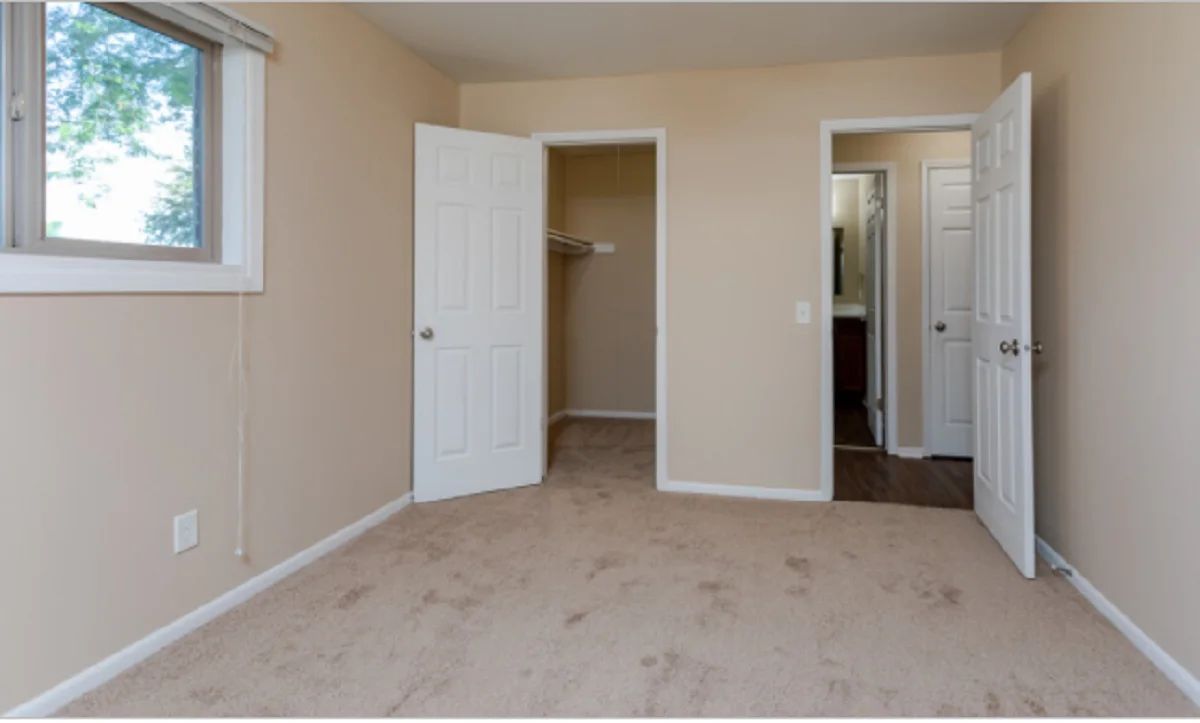 Crosstown of Sun Prairie Pet Friendly Apartments