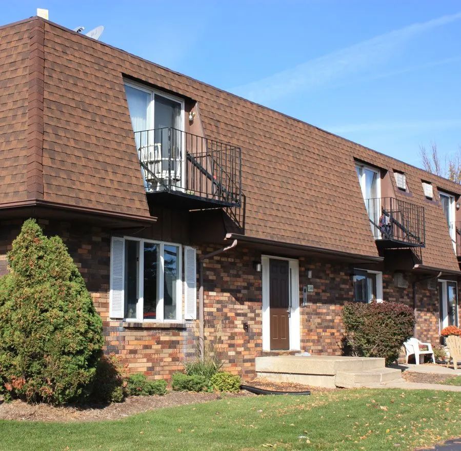 Crosstown of Sun Prairie Pet Friendly Apartments