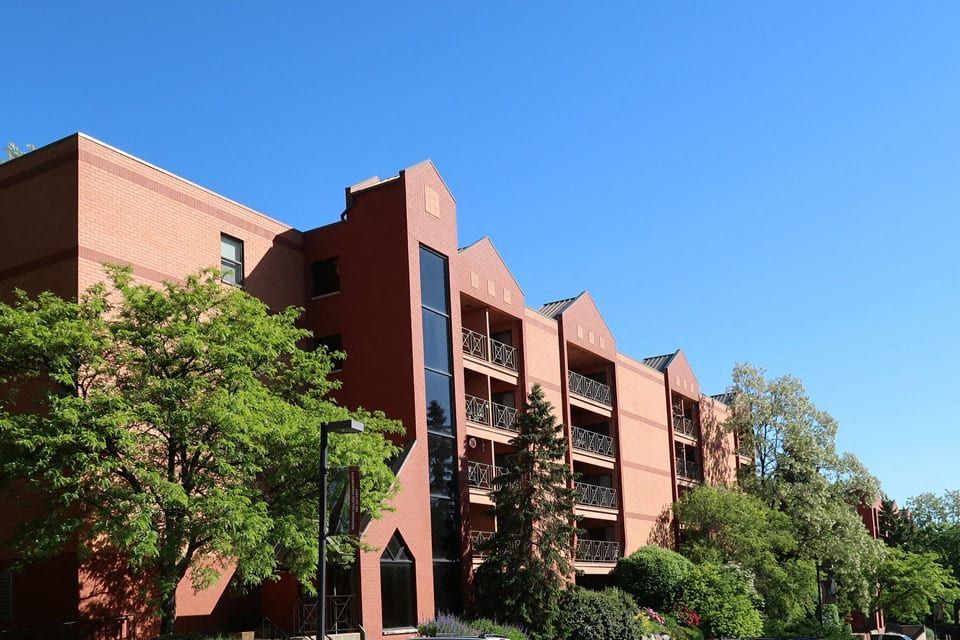 Mountain Village 304 W North St, Waukesha, WI 53188