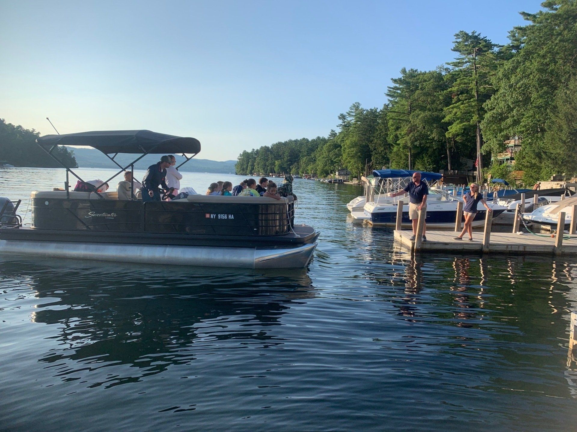 queen-boat-co-boating-lake-george-dock-gas-dock