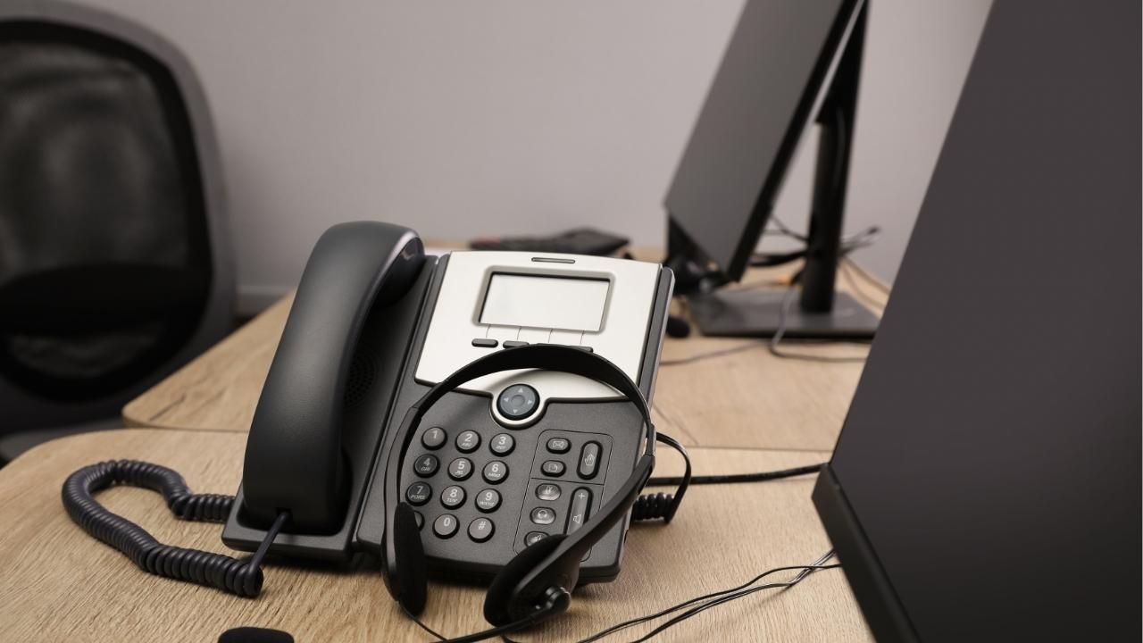 hosted phone system