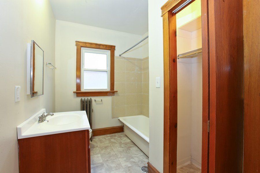 One Bedroom Floorplan