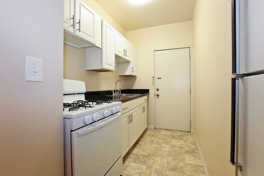 One Bedroom Floorplans