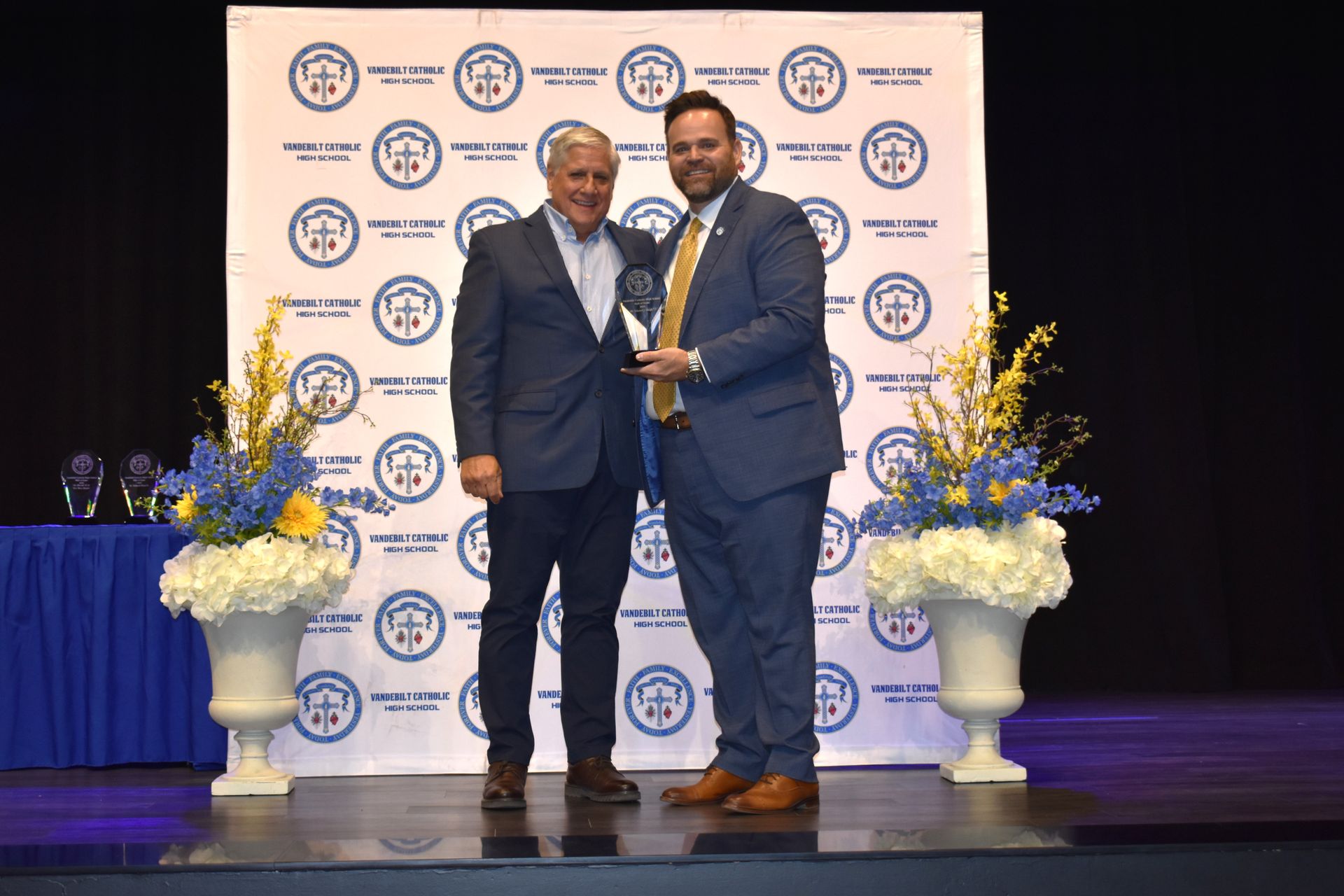 <p class="rteBlock"><strong>Mr. Edward Daigle accepts the 2025 Hall of Fame Induction award.</strong></p>
