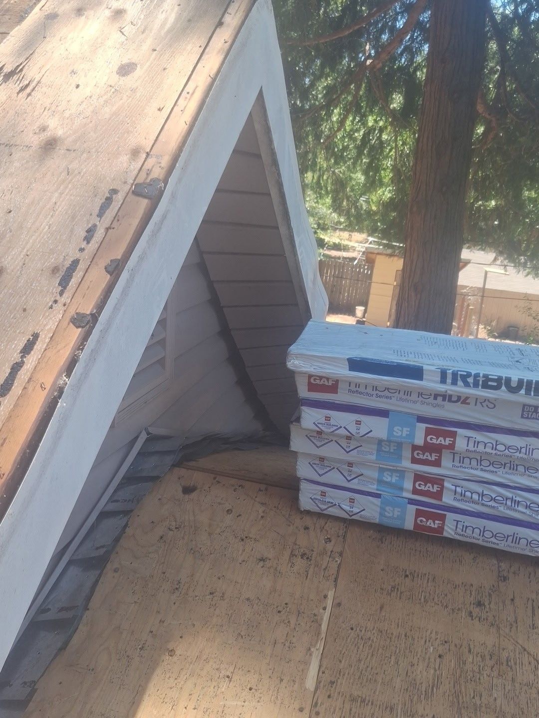 Residential Roof Shingle Installation in Grass Valley, CA