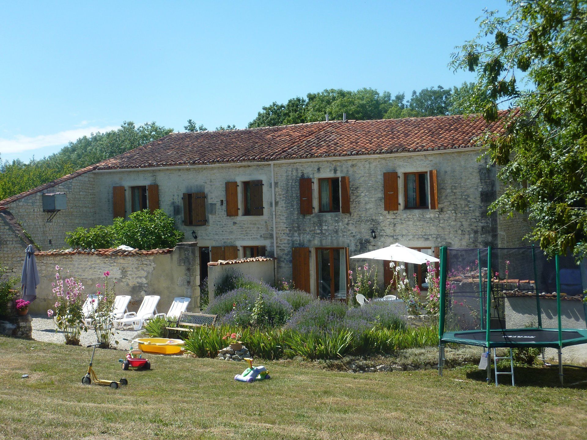 holiday cottage complex Les Vallaies France