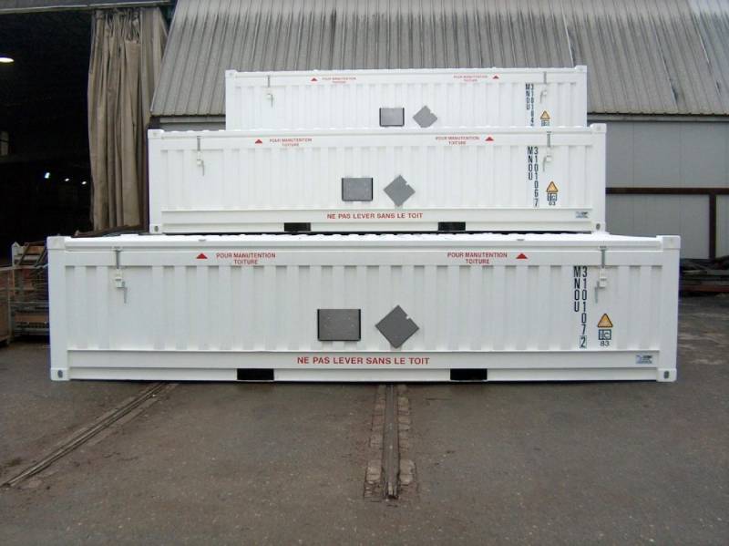 IP1 and IP2 Radioactive container