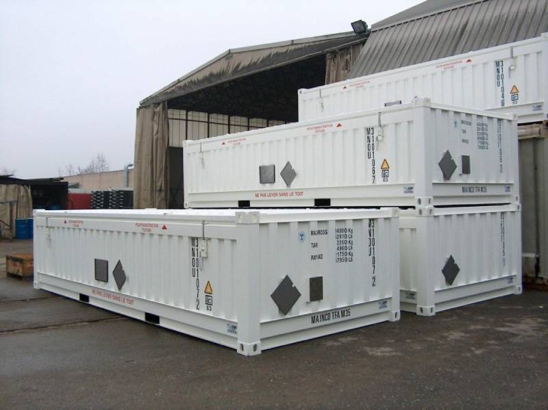 IP1 and IP2 Radioactive container