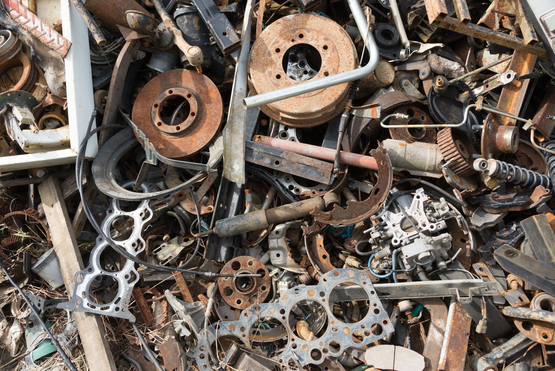 A pile of scrap metal | Scrap Metal Recycling Services in Croydon, VIC | Base Metal Recyclers
