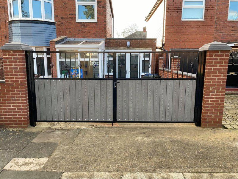 Composite gates with top railings