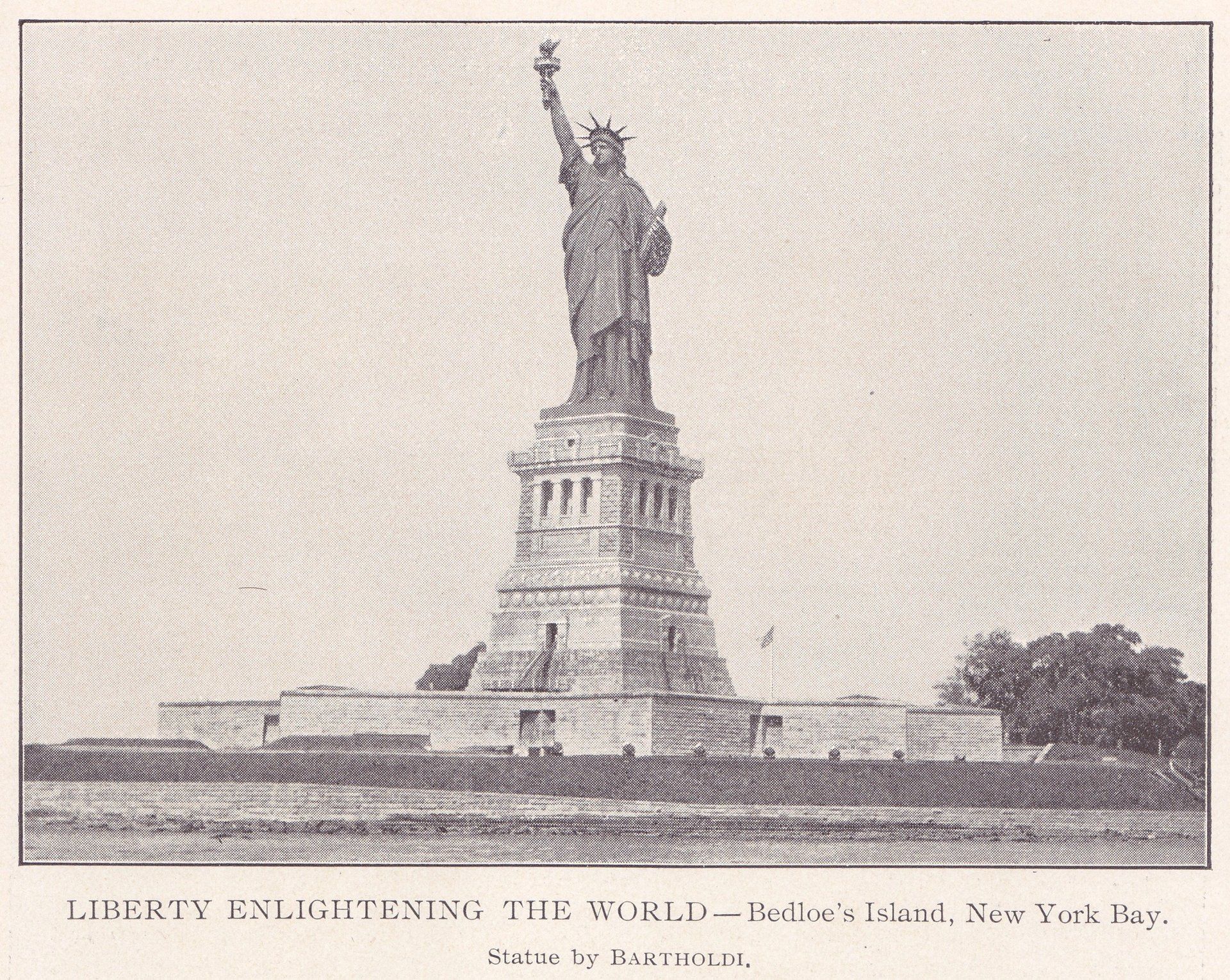 LIBERTY ENLIGHTENING THE WORLD - Bedloe's Island, New York Bay. Statue by BARTHOLDI.